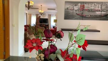 Chi tiết nội thất