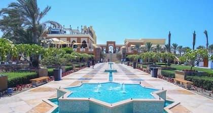 Marassi North Coast Villa V23 with pool