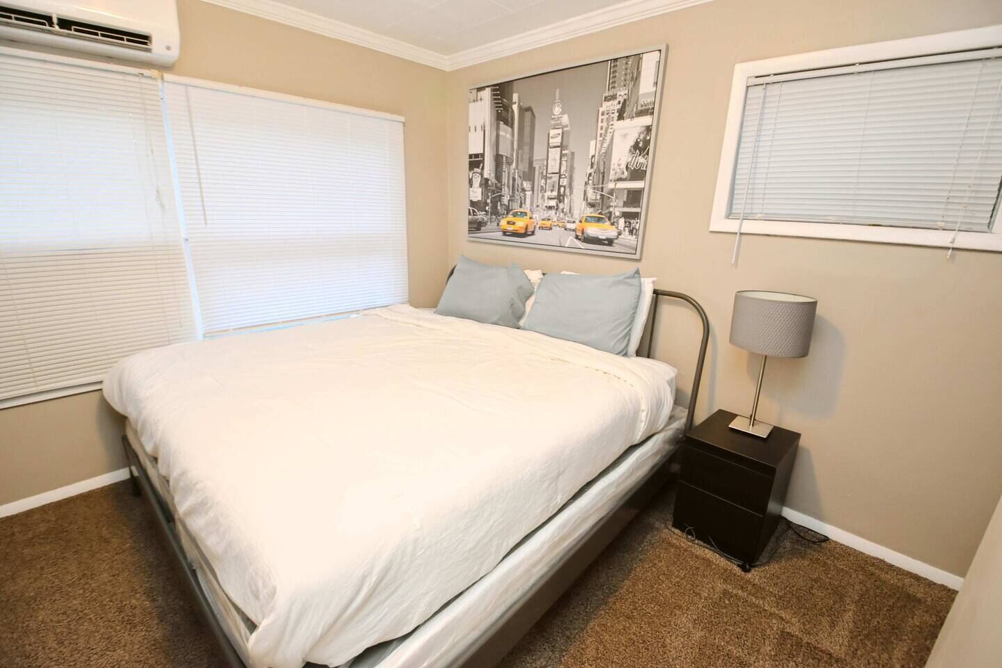 1 bedroom, iron/ironing board, WiFi (free), bed sheets