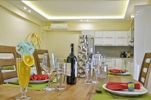 Dining - Katoi Apartment 1 Agios Georgios Pagoi (Corfu)