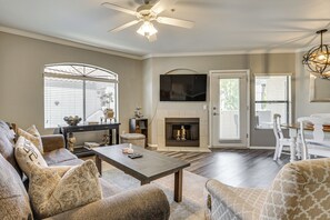 TV, fireplace - Pool & Gym Access: Scottsdale Gem Near Golfing! (scottsdale)