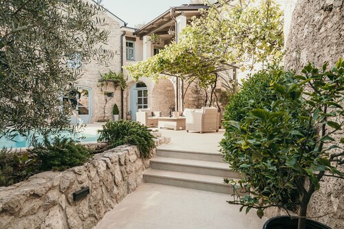 Rustic stone villa with private heated pool near Crikvenica