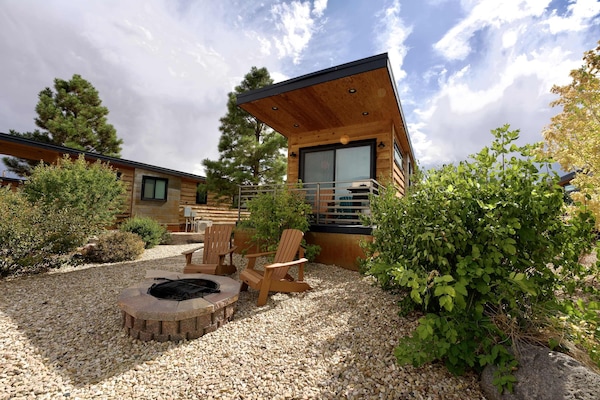 "The Star Lily had everything we needed. The kitchen was efficiently stocked - they even had skewers for s’mores - and the beds were very comfortable. Wish we could have stayed longer to really soak up the serene surroundings."