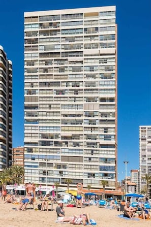 On the beach - Levante beach facing the sea *AC* (Benidorm)