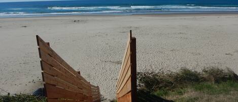 Na praia, toalhas de praia