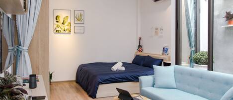 Iron/ironing board, Internet