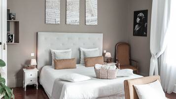 Chambre Supérieure Double ou avec lits jumeaux, salle de bains privée