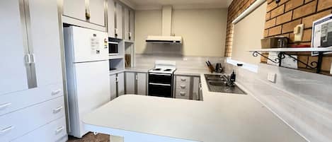 Microwave, oven, stovetop, dishwasher