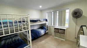 3 chambres, accĂšs Internet