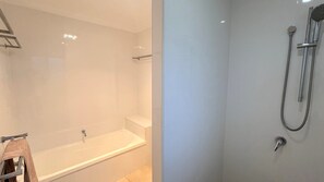 Shower - Sandy Feet, TOP NOTCH (WOOLI)