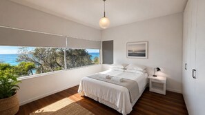 2 bedrooms, bed sheets - Onondagas, TOP NOTCH (MINNIE WATER)