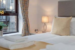 1 bedroom, iron/ironing board, Internet, bed sheets