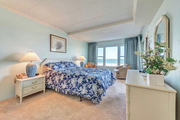 2 bedrooms, iron/ironing board, free WiFi