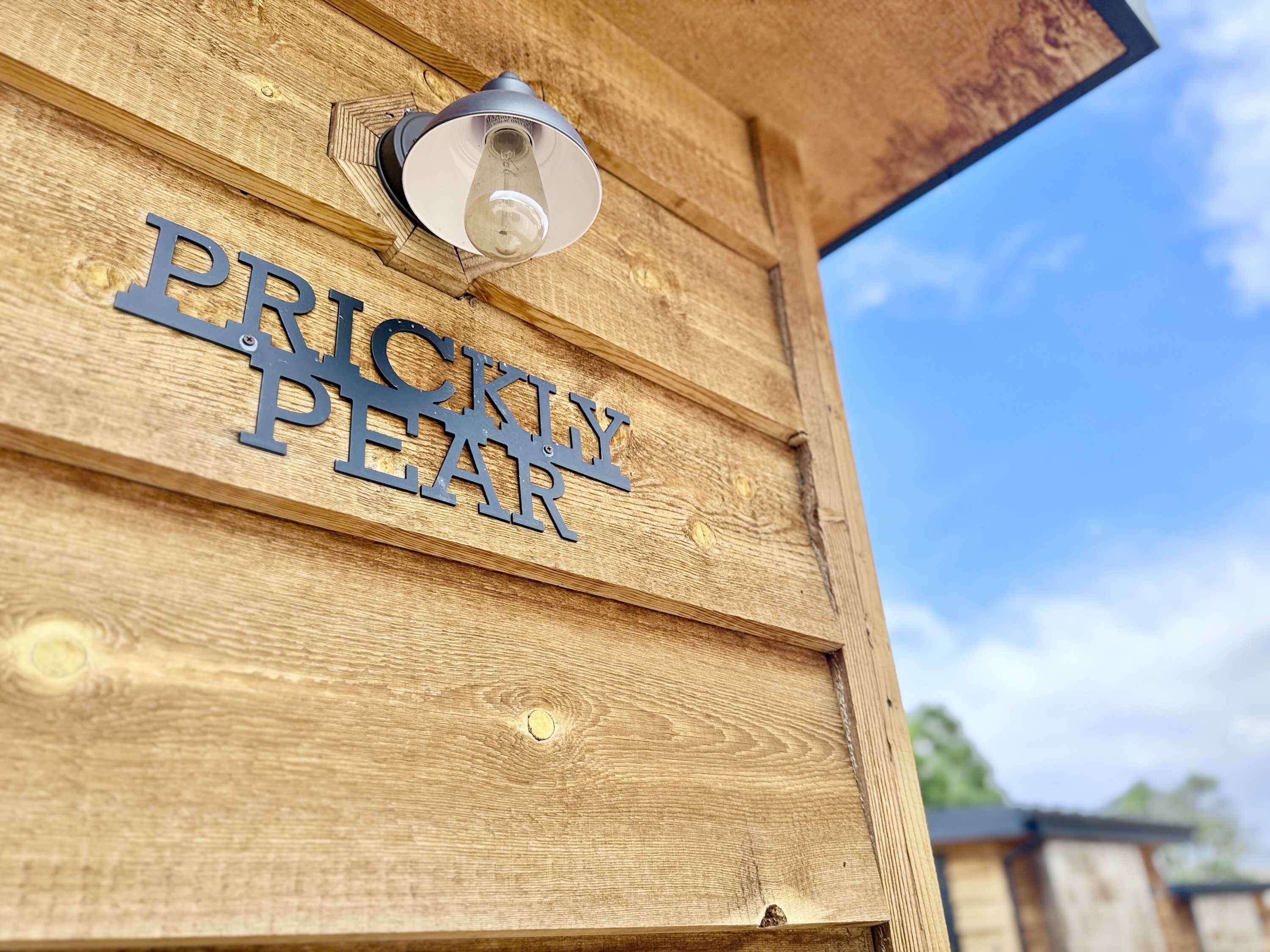 Prickly Pear at Escalante Escapes is your tiny home desert oasis! With 400 sq ft and 2 BR, you can sleep up to 6. It’s full of amenities and makes the perfect home base for southern Utah hiking adventures - just 15 minutes from the Grand Staircase.