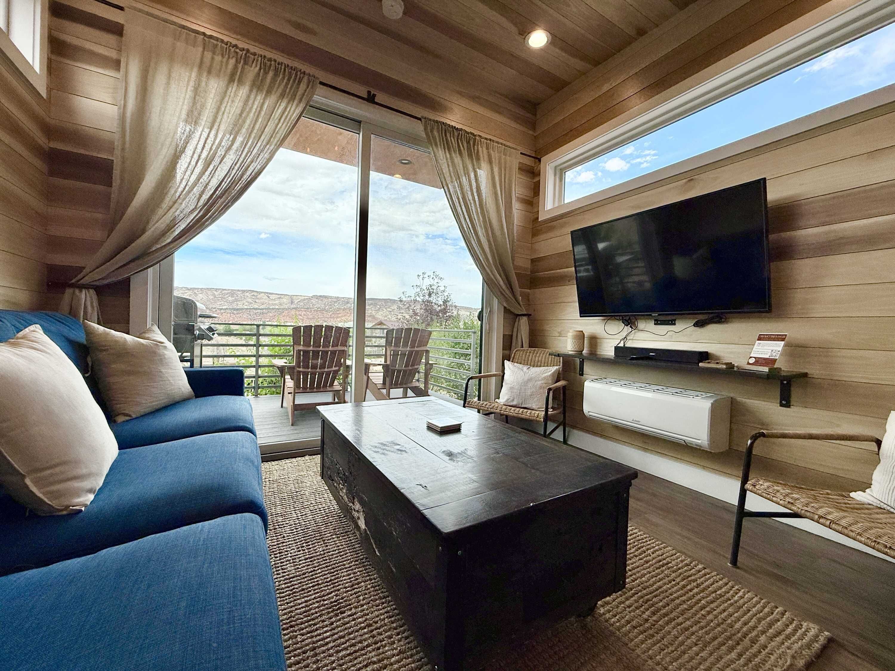 Télévision, espaces bureaux