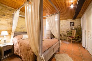 1 bedroom, iron/ironing board, cribs/infant beds, free WiFi - In the heart of Beynac, your cosy rental (Beynac-Et-Cazenac)