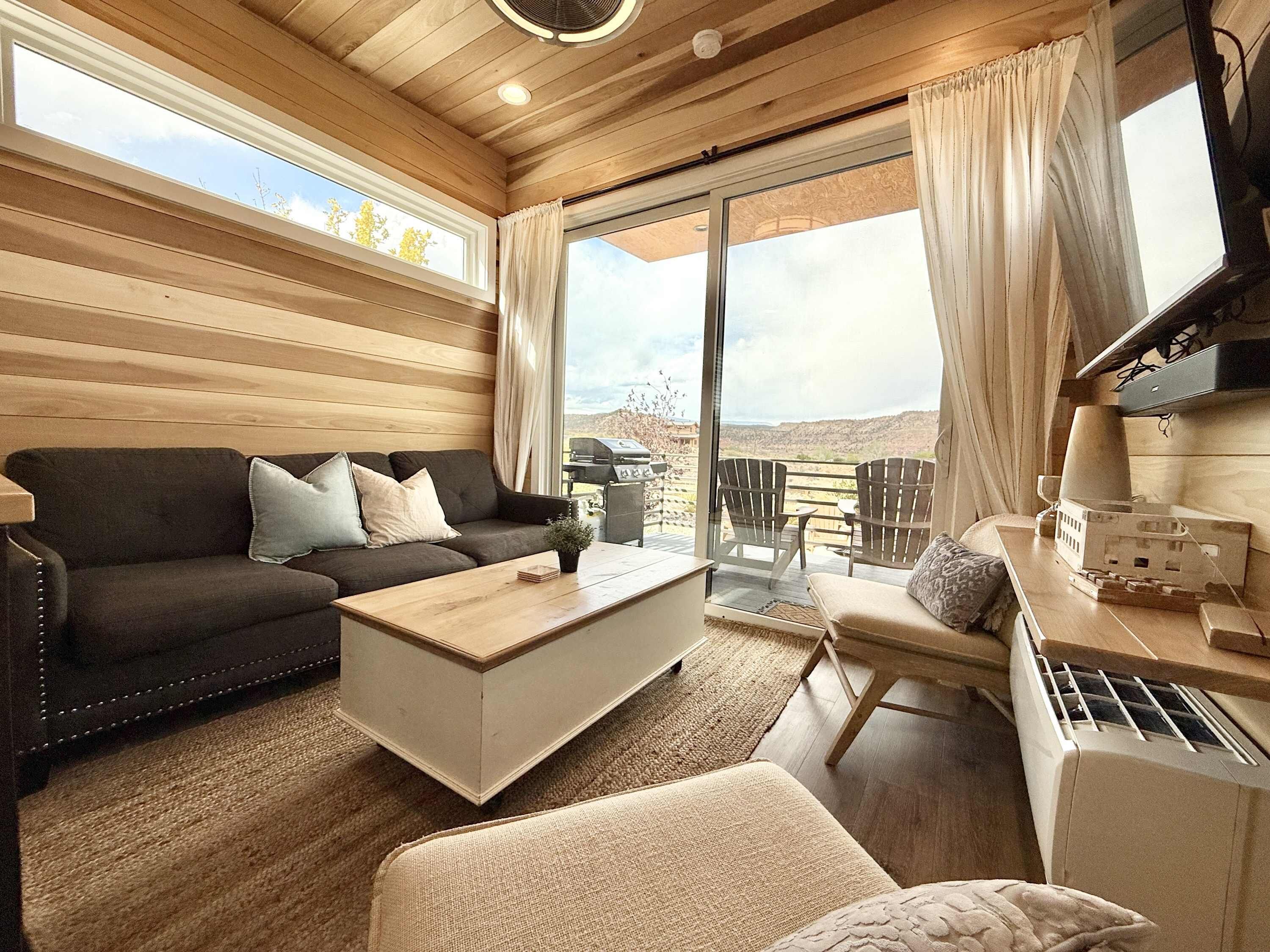 Flat-screen TV, offices