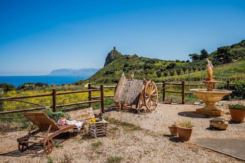Villa Elena Zweifamilienvilla APT ALEX 2 km vom Naturschutzgebiet Zingaro entfernt