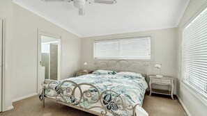 5 soverom og strykejern/-brett