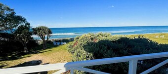 On The Beach, TOP NOTCH