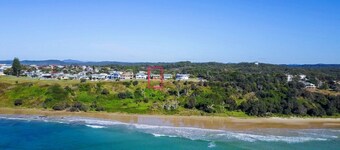 OCEAN ESCAPE - Minnie Water, NSW