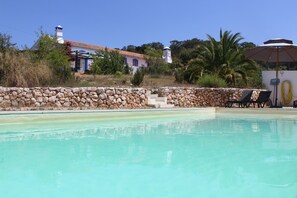 Utomhuspool