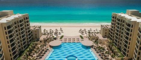 Pool | Outdoor pool