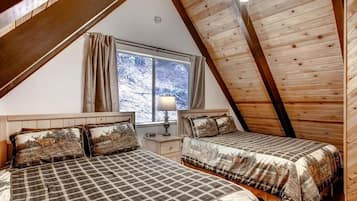 3 bedrooms, bed sheets