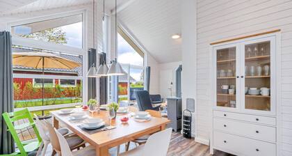 Lovely home in Krems II/Warderbrück