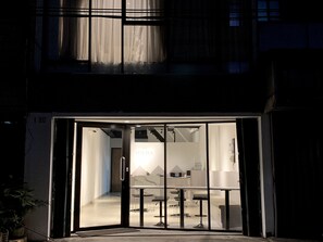 Front of property – evening/night - Stay Inn Hostel Jakarta - Adults only (Jakarta)