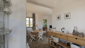 Unclassified image, 5 of 25, button - Serene Holiday Villa - Views, nr Best Family Beach by VillaRentalsgr (Paros)