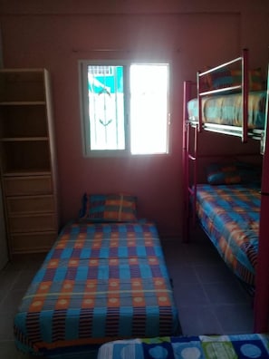 Blackout curtains, free WiFi, bed sheets