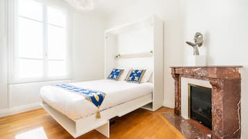 1 Schlafzimmer, Bügeleisen/Bügelbrett, Reisekinderbett, kostenloses WLAN