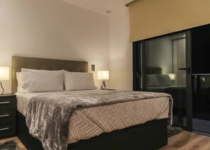 3 soverom, strykejern/-brett og wi-fi (inkludert)