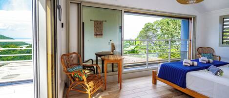 2 Schlafzimmer, Zimmersafe, Bügeleisen/Bügelbrett, WLAN