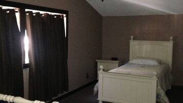 3 makuuhuonetta, vuodevaatteet