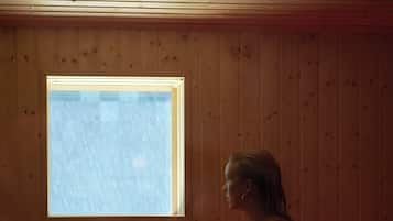 Sauna, steam room