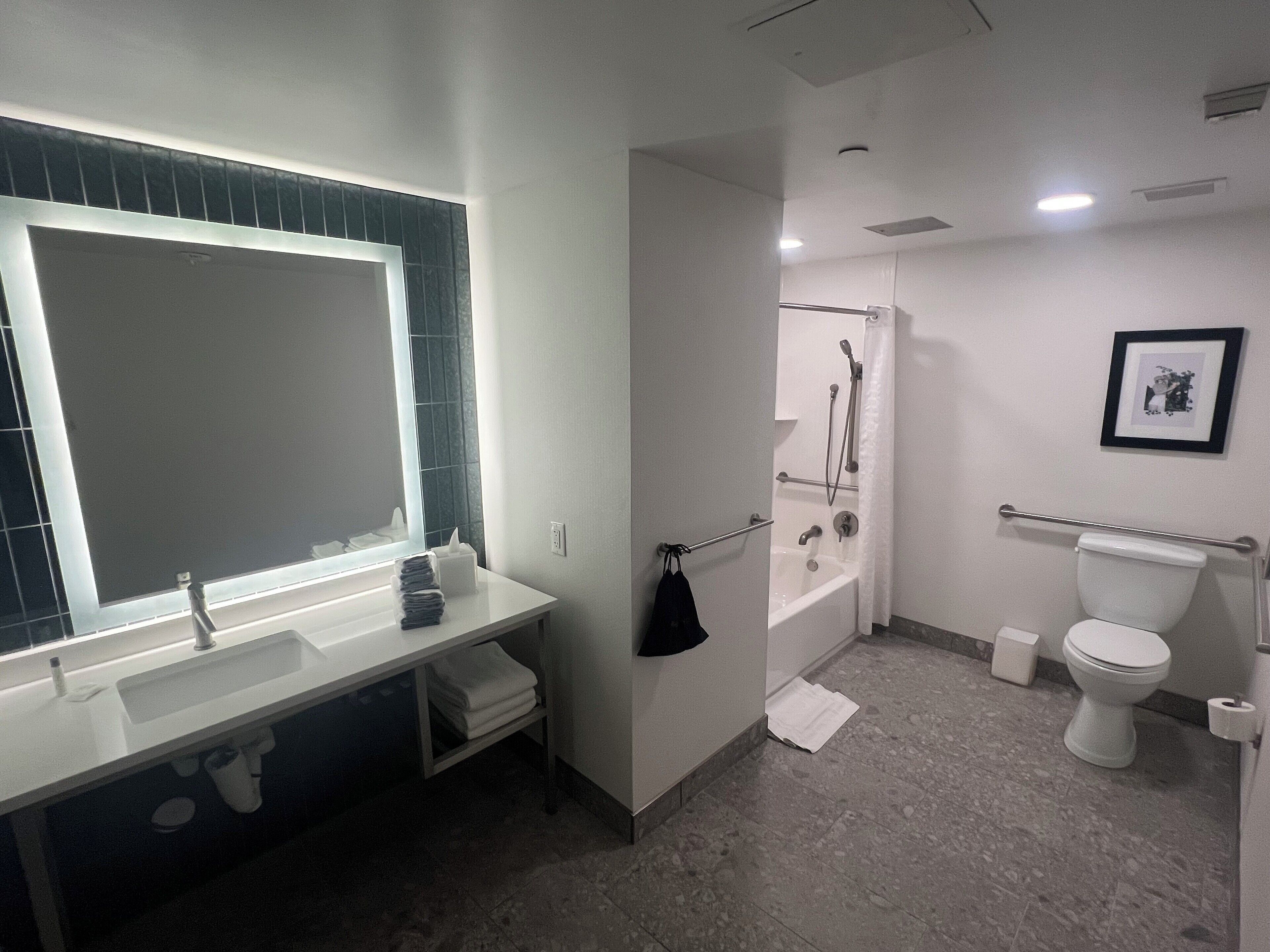 room, 2 queen beds, non smoking | bathroom | rainfall showerhead, free toiletries, hair dryer, towels