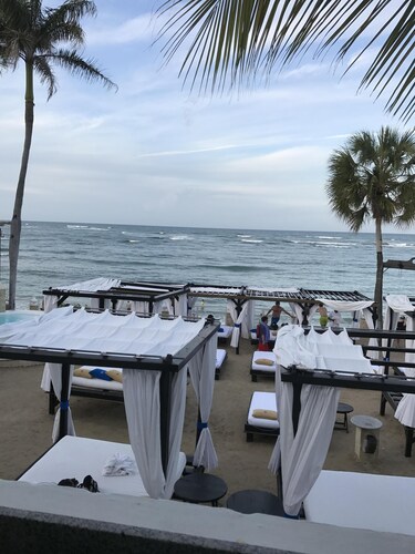 Crown Villa at Lifestyle Vacation Resort