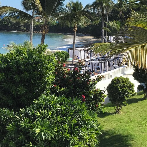 Crown Villa at Lifestyle Vacation Resort