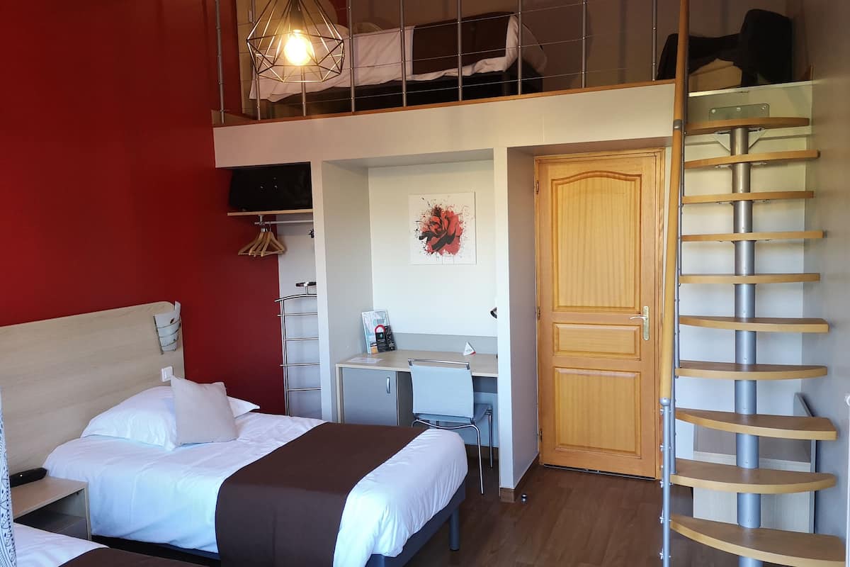 deluxe triple room | premium bedding, desk, blackout curtains, soundproofing