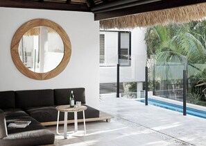 Smart TV, DVD player