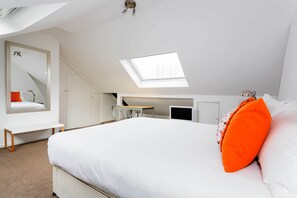 3 Schlafzimmer, Schreibtisch, WLAN, Bettwäsche