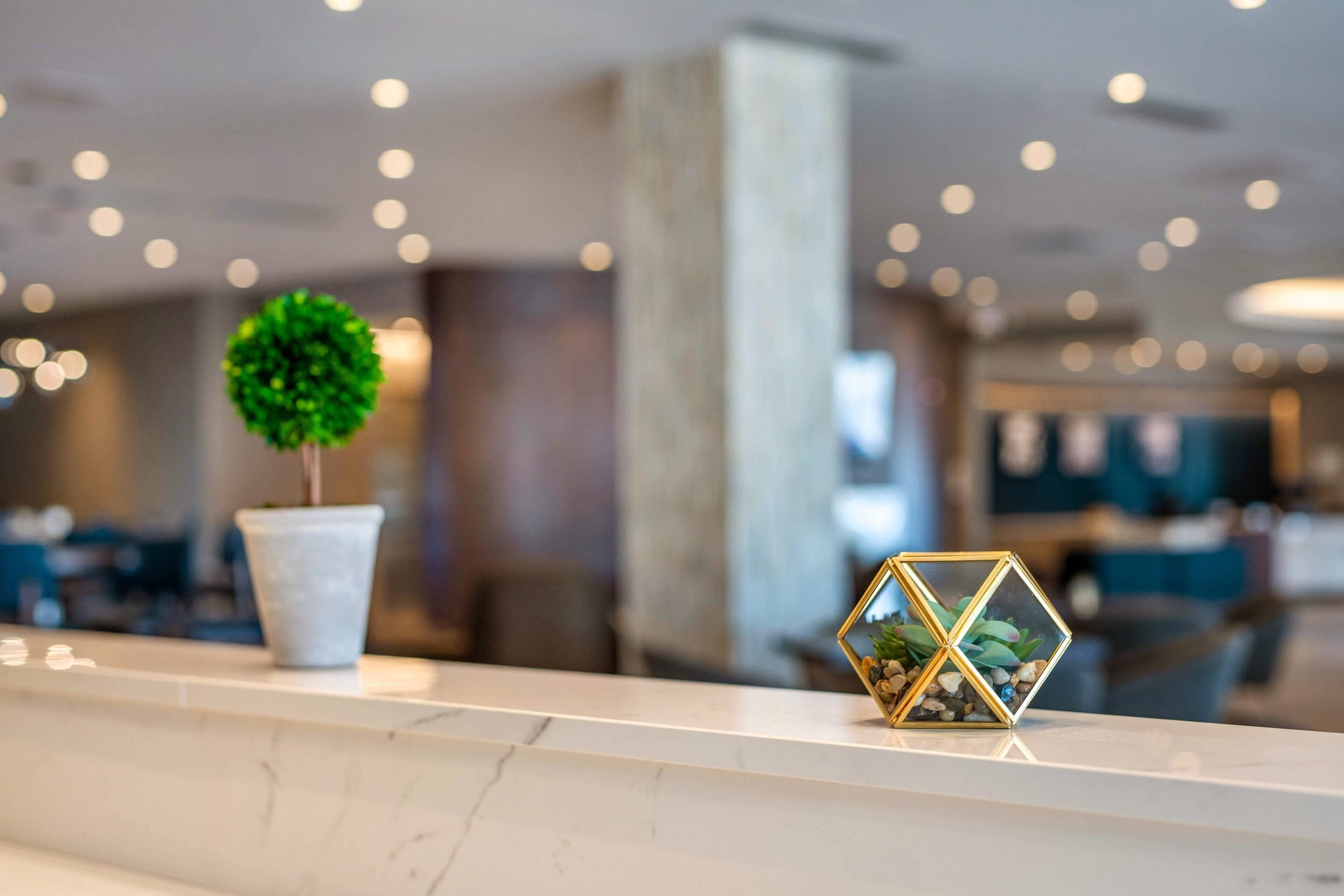 Daily cooked-to-order breakfast for a fee