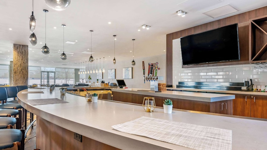 Cambria Hotel Bloomington Mall of America Minneapolis Airport