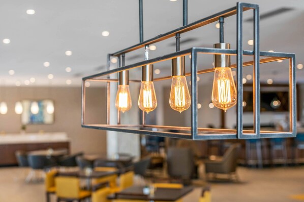 Daily cooked-to-order breakfast for a fee - Cambria Hotel Bloomington Mall of America Minneapolis Airport (Bloomington)