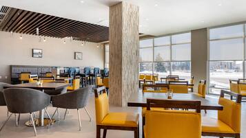 Daily cooked-to-order breakfast for a fee