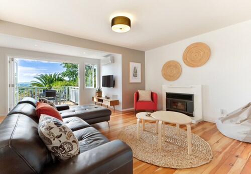 Eight on Church Waiheke Accommodation