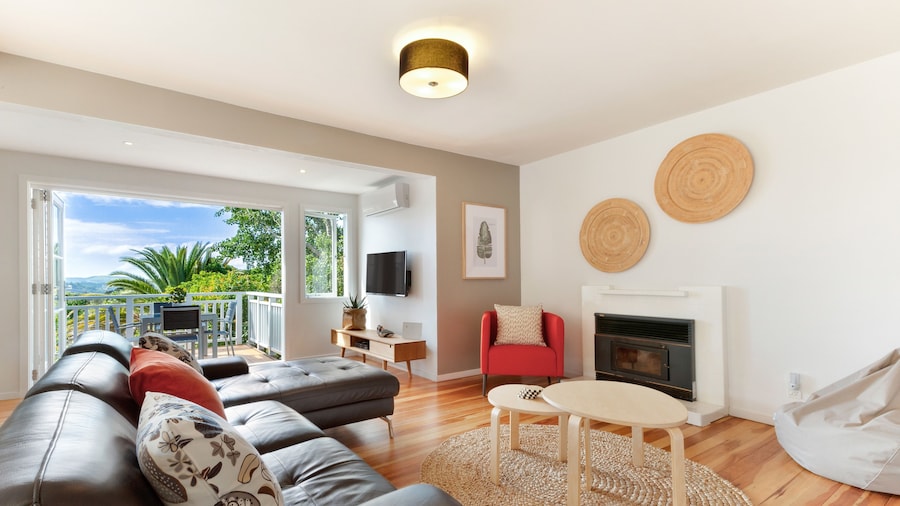 Eight on Church Waiheke Accommodation
