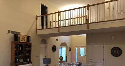 DERBY, Keeneland, Bourbon-kiertue tai perheen kokoontuminen!